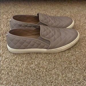 Steve Madden Slip On Quilted Shoes
